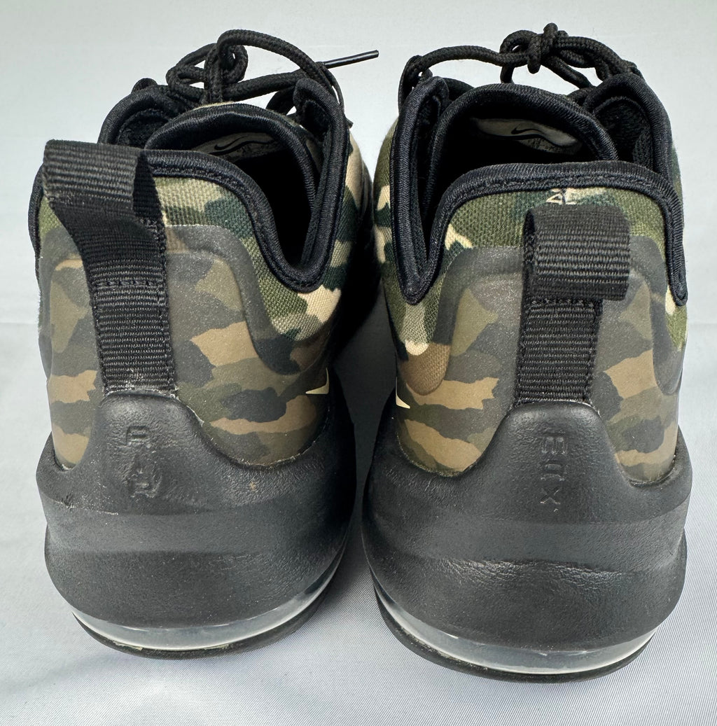Nike Air Max Axis Tarnfarbe 43- gebraucht