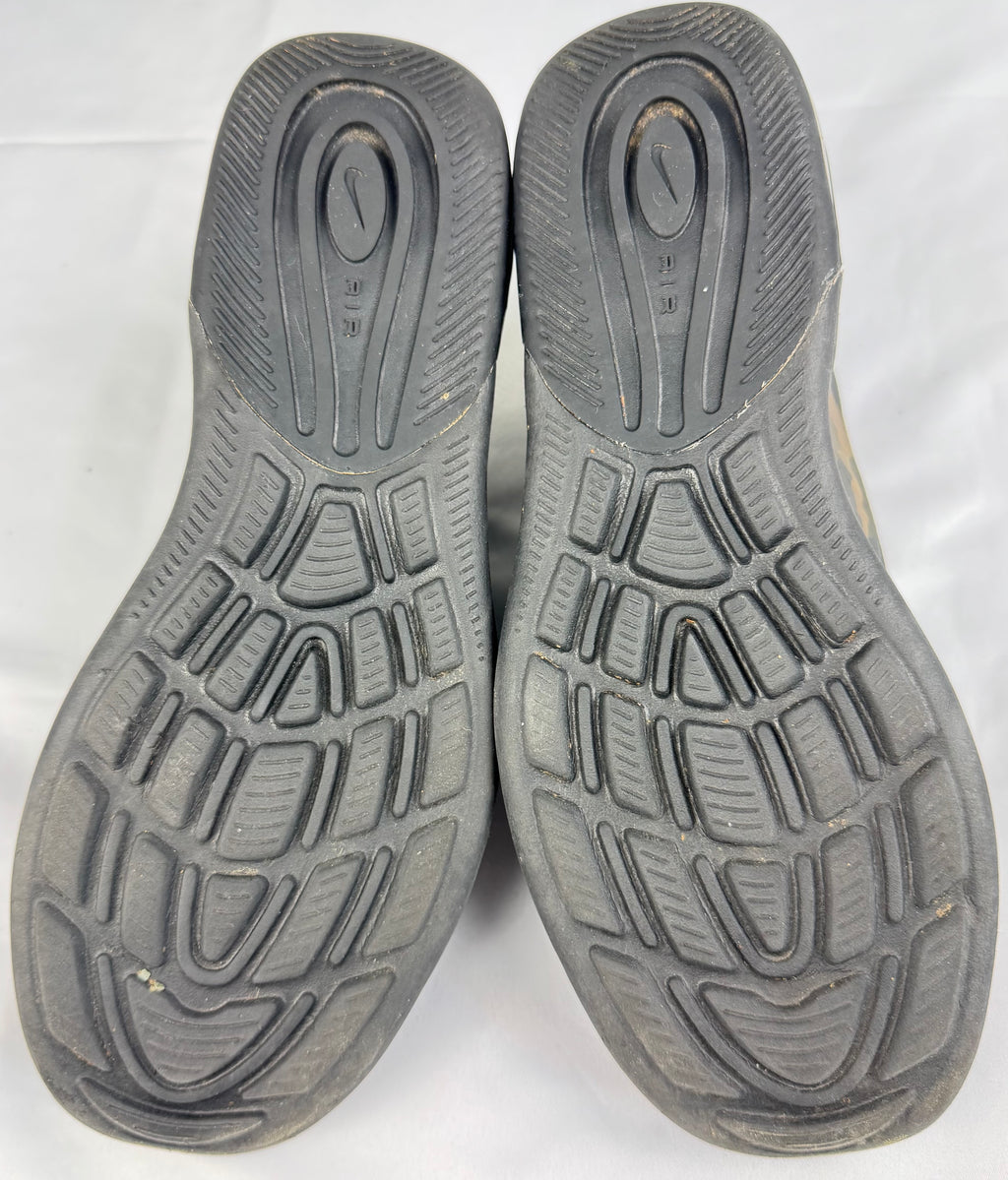 Nike Air Max Axis Tarnfarbe 43- gebraucht