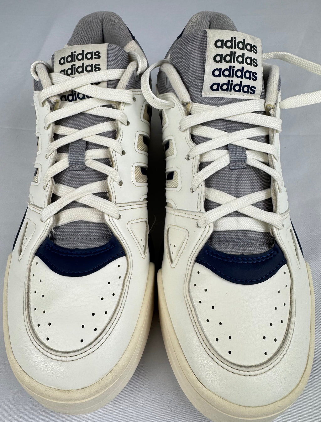 Adidas Midcity Low 43- gebraucht