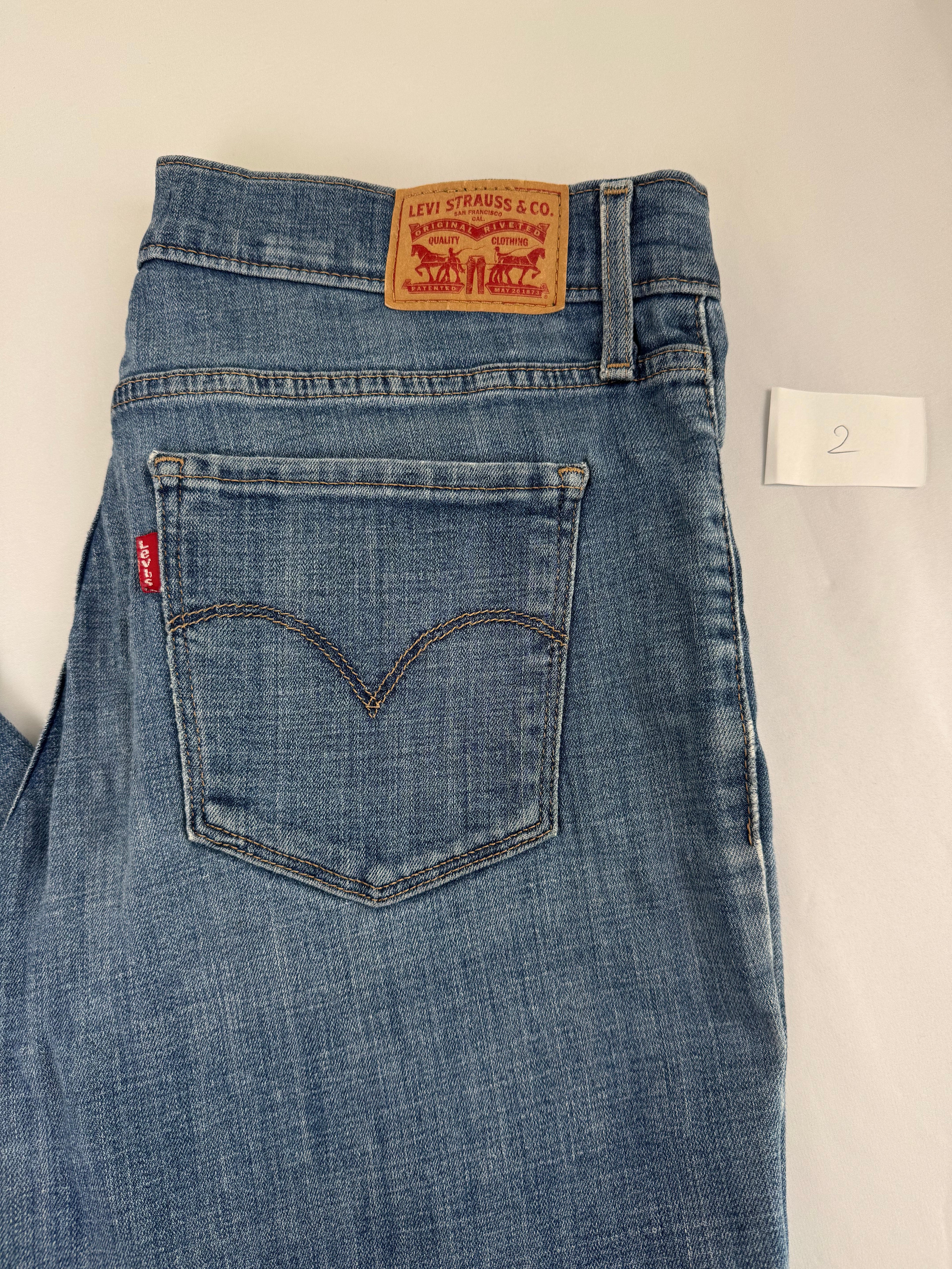 Jeans Levis (314) 30- gebraucht