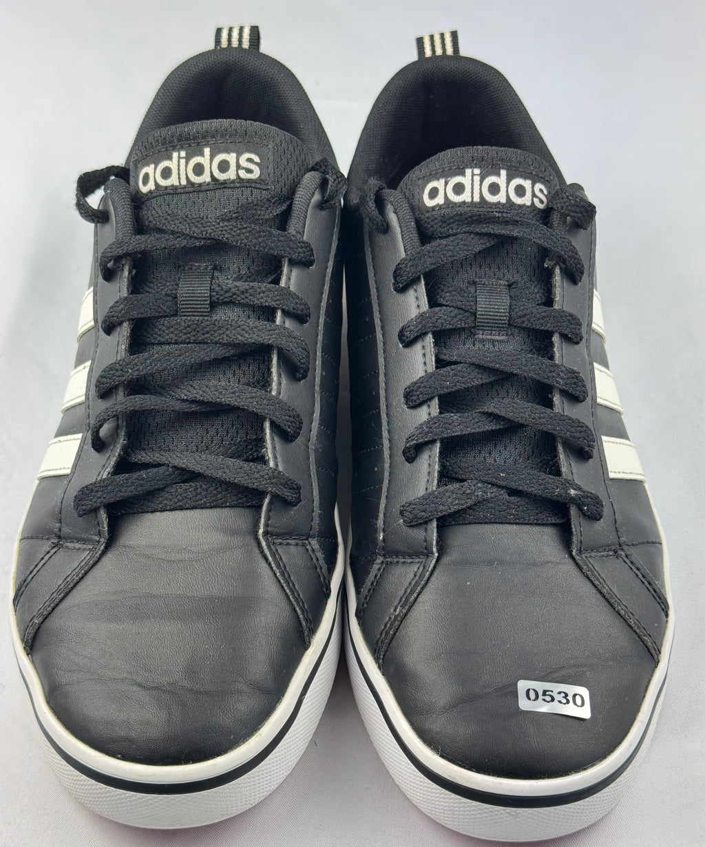Sneaker Adidas 43- gebraucht