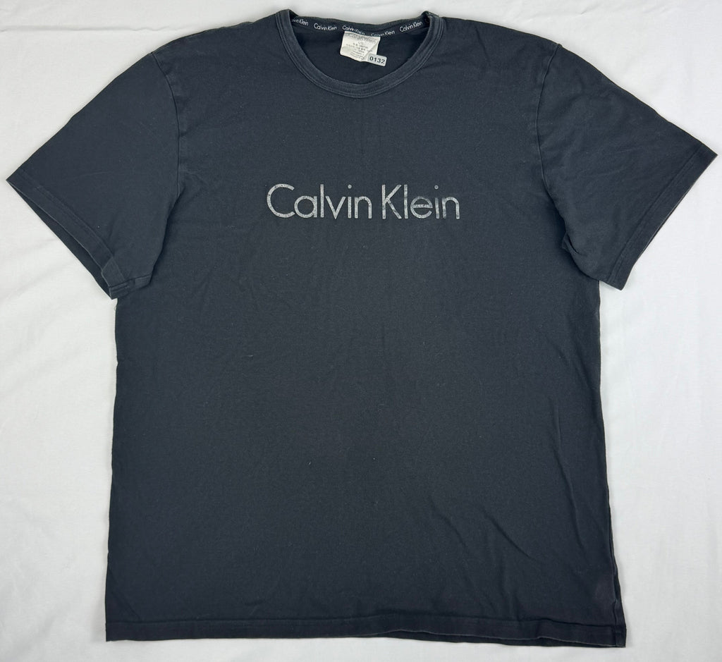 T-Shirt Calvin klein L- gebraucht