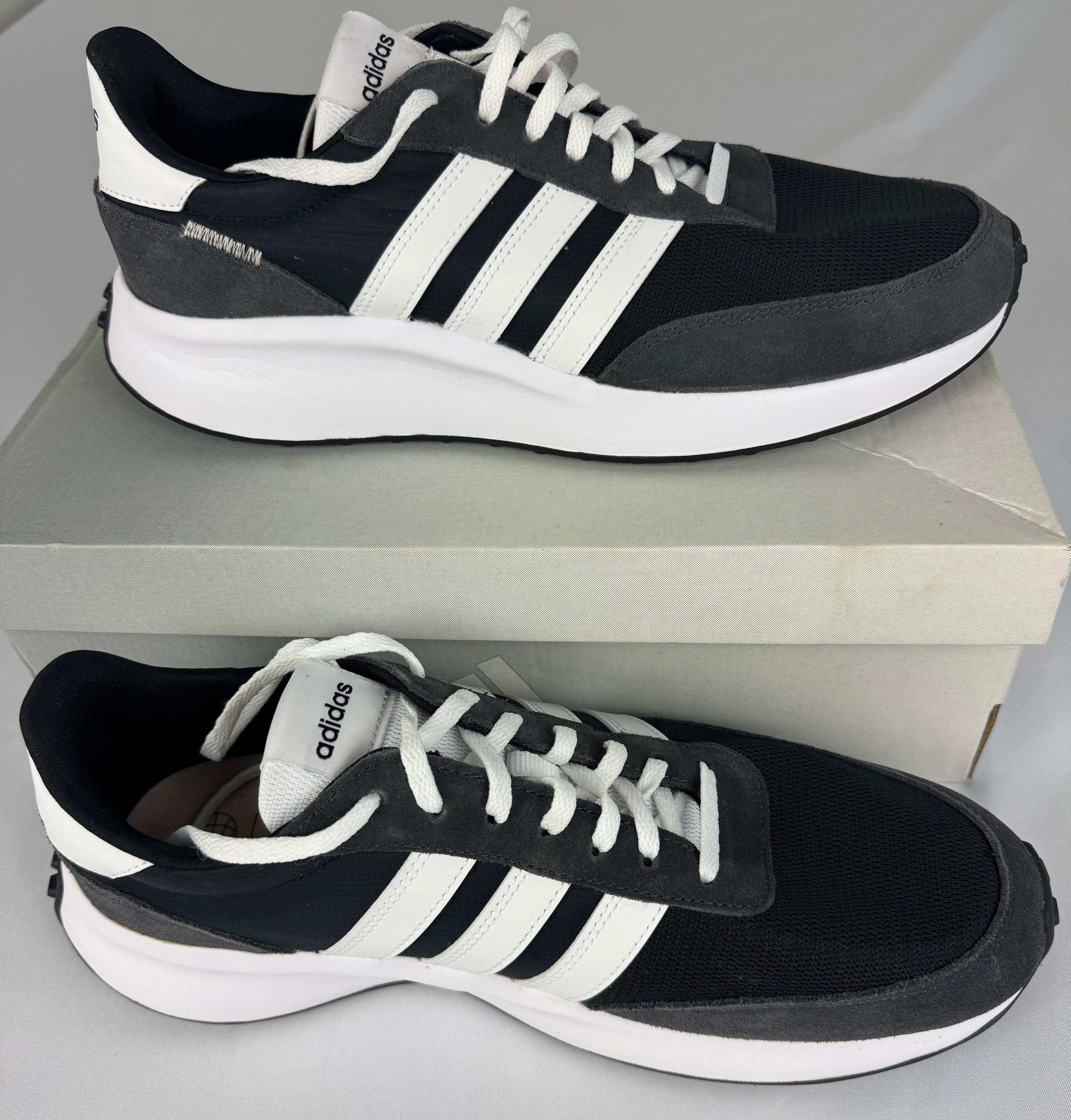 Adidas Run 70s 44- Neu
