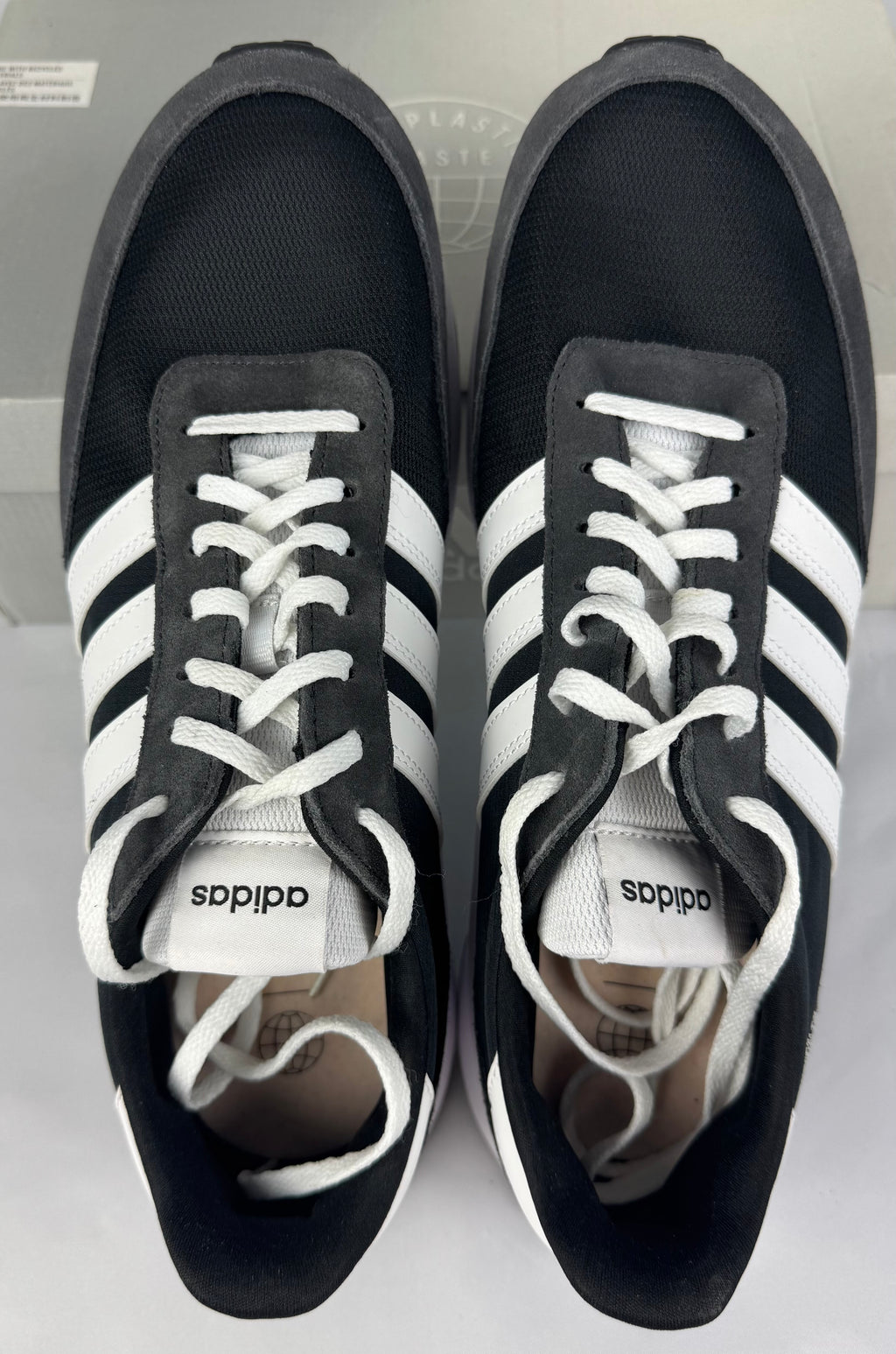 Adidas Run 70s 44- Neu