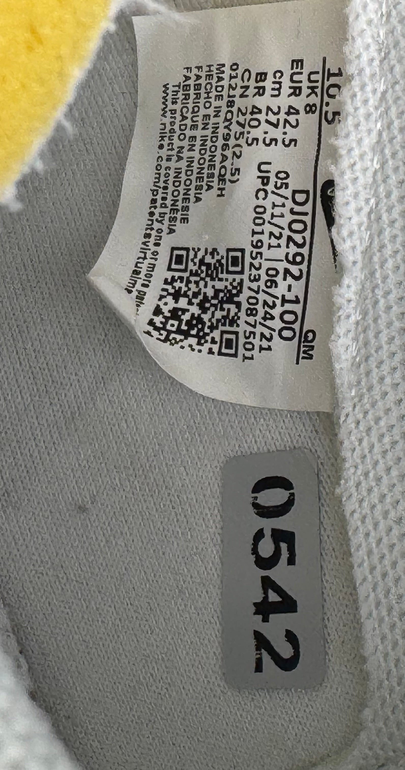 Nike Custum 42.5 - Neu